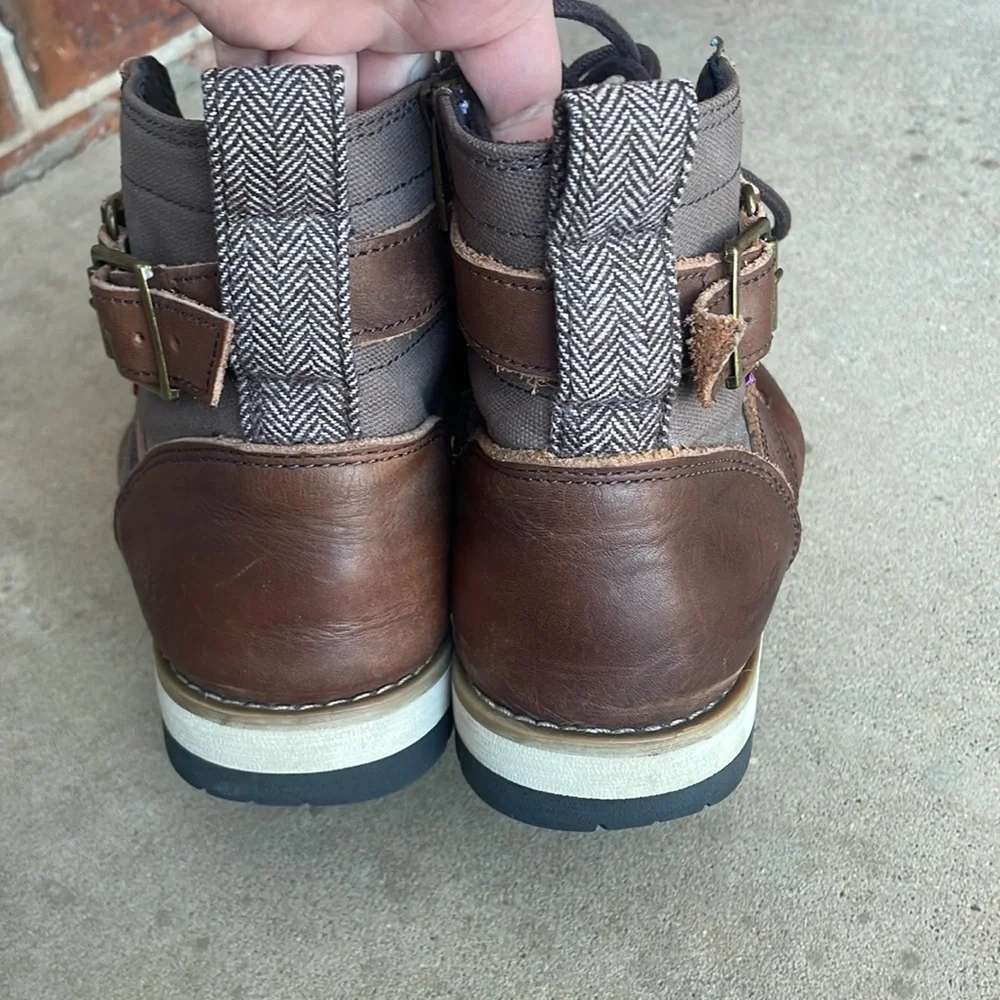 Levis men’s size
